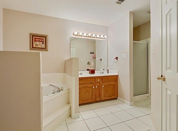 5th image of 30413 Jo Ann Dr