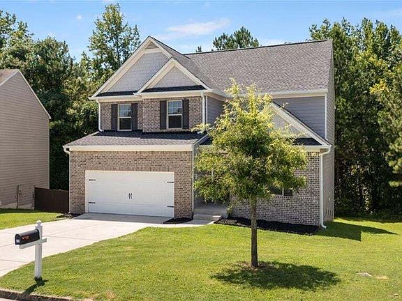 2nd image of 439 Scotland Dr