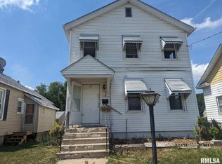1420 6th St, Rock Island, IL