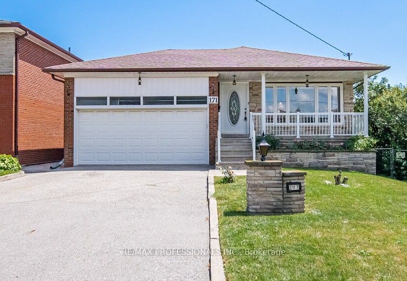 1st image of 171 Regina Ave