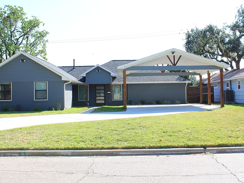 1st image of 9925 Pine Lake Dr