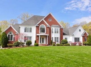 122 Coach Rd, North Attleboro, MA 02760