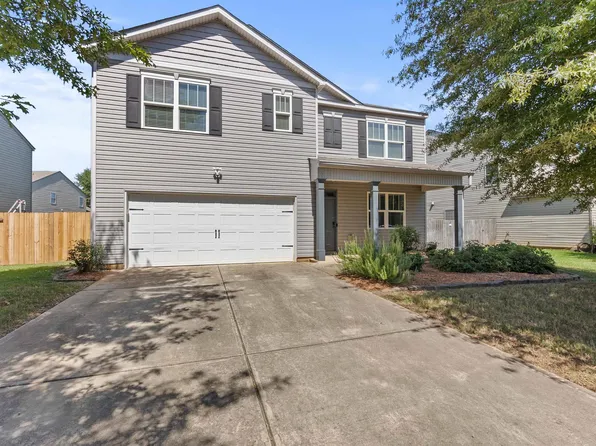 229 Flowing Meadows Dr, Kathleen, GA 31047