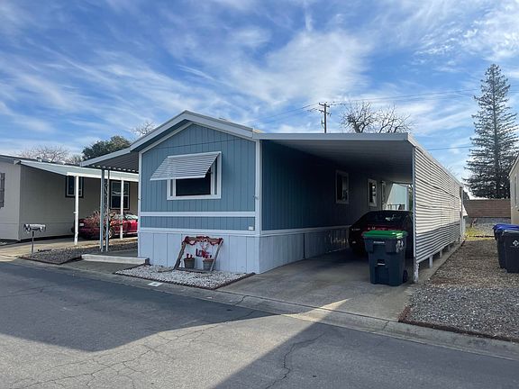 2nd image of 15 Casa Grande Dr