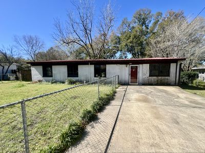 215 Seminole Trl, Crestview, FL, 32536