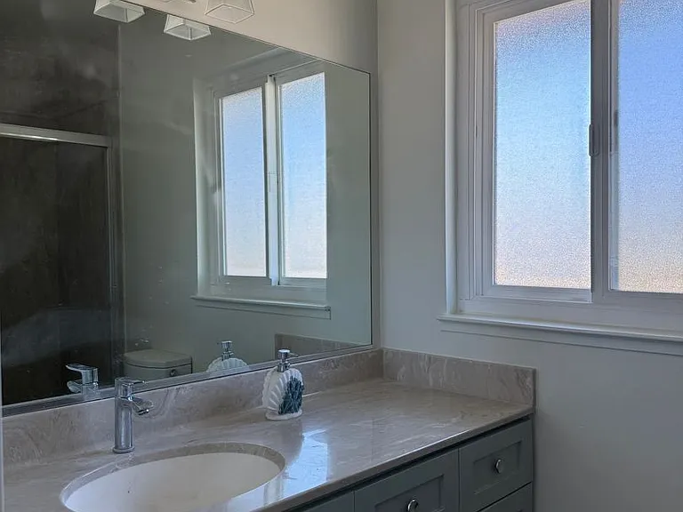 385 Searidge Rd — Photo 9