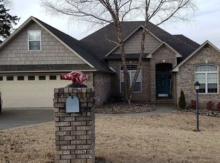 2316 Parkway Ln, Van Buren, AR 72956