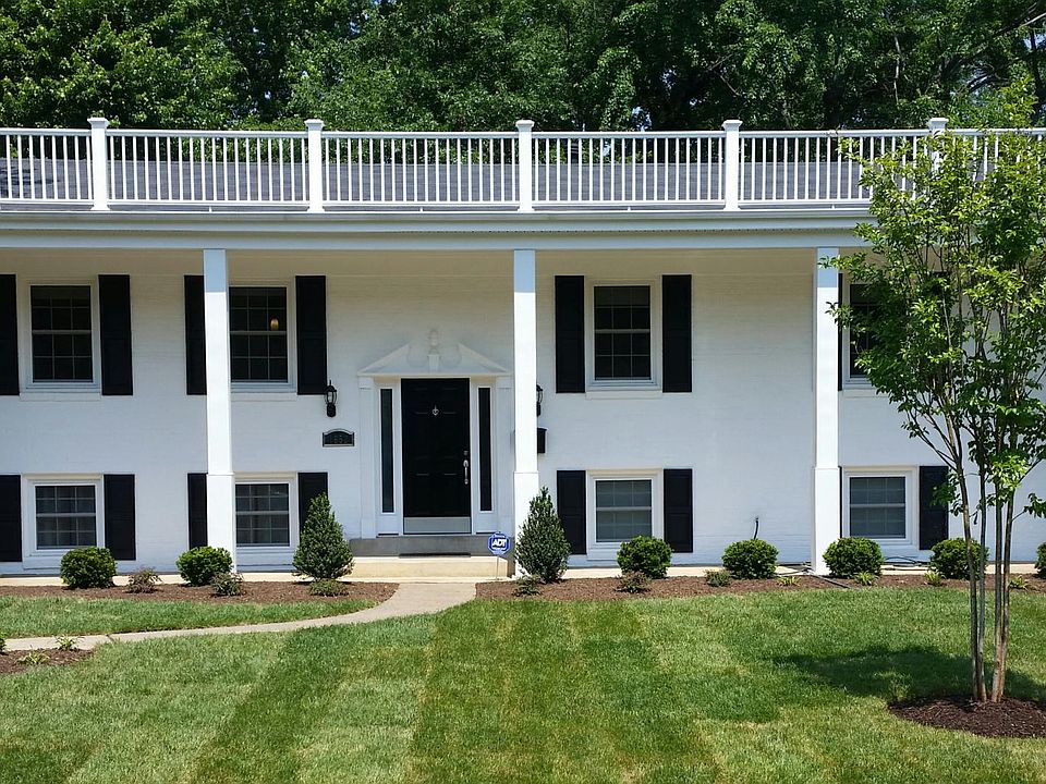 Front view with covered porch. Fully renovated 2016. New roof, siding, windows, recessed LED lighting throughout, refinished hardwood flooring upper, lower level carpeting. Finished rec room. Partially finished basement/laundry room. New high efficie