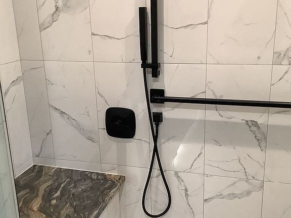 Master walk in shower
