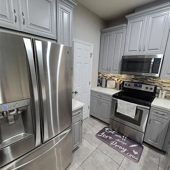 2910 Windmill Dr — Photo 5