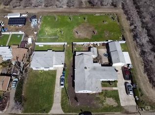 12712 Le Grand Rd, Le Grand, CA 95333