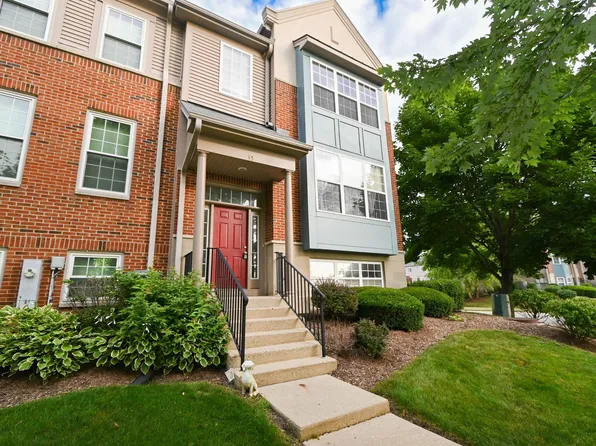 35 Thomas Ct, Grayslake, IL 60030