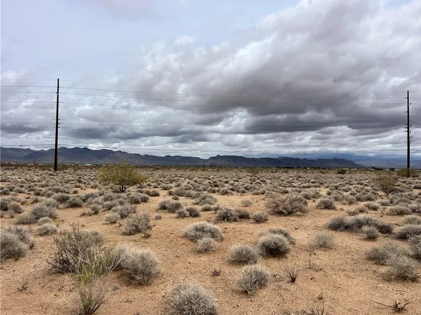 S Colorado Rd, Golden Valley, AZ 86413
