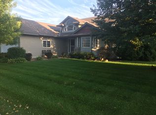 6061 259th St, Wyoming, MN 55092