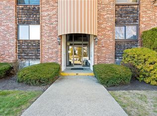 Waterview Condominiums, Warren, RI 02885