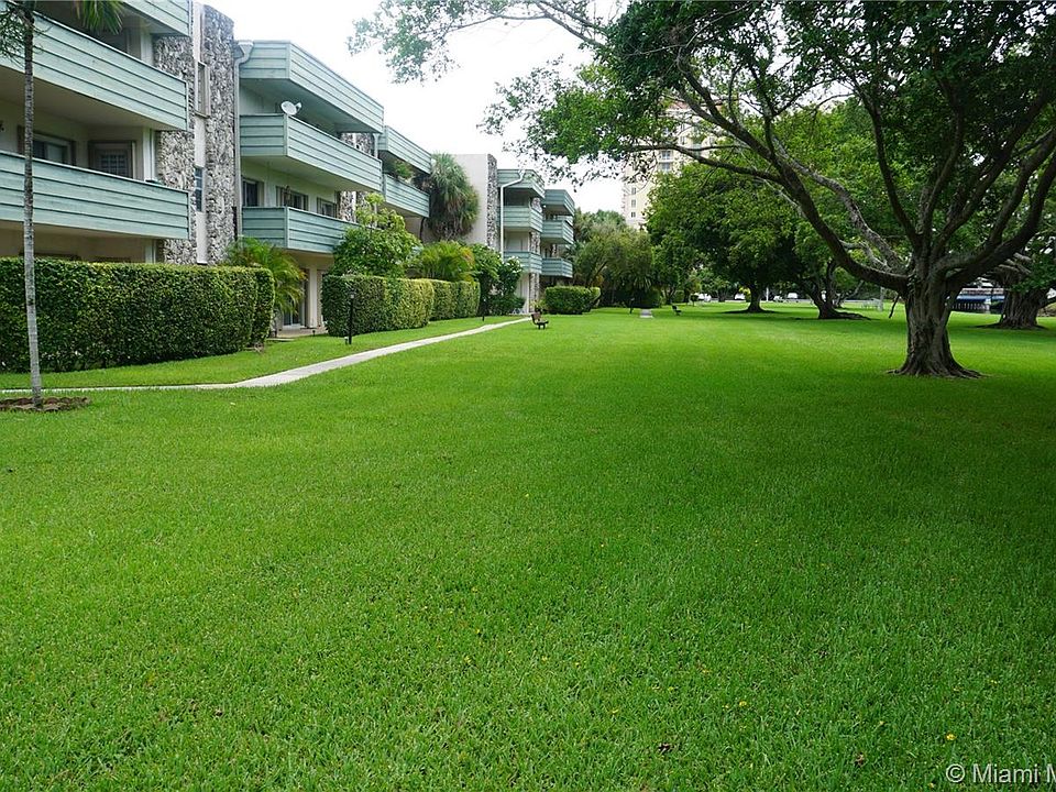 1st image of 8315 SW 72nd Ave APT 105B