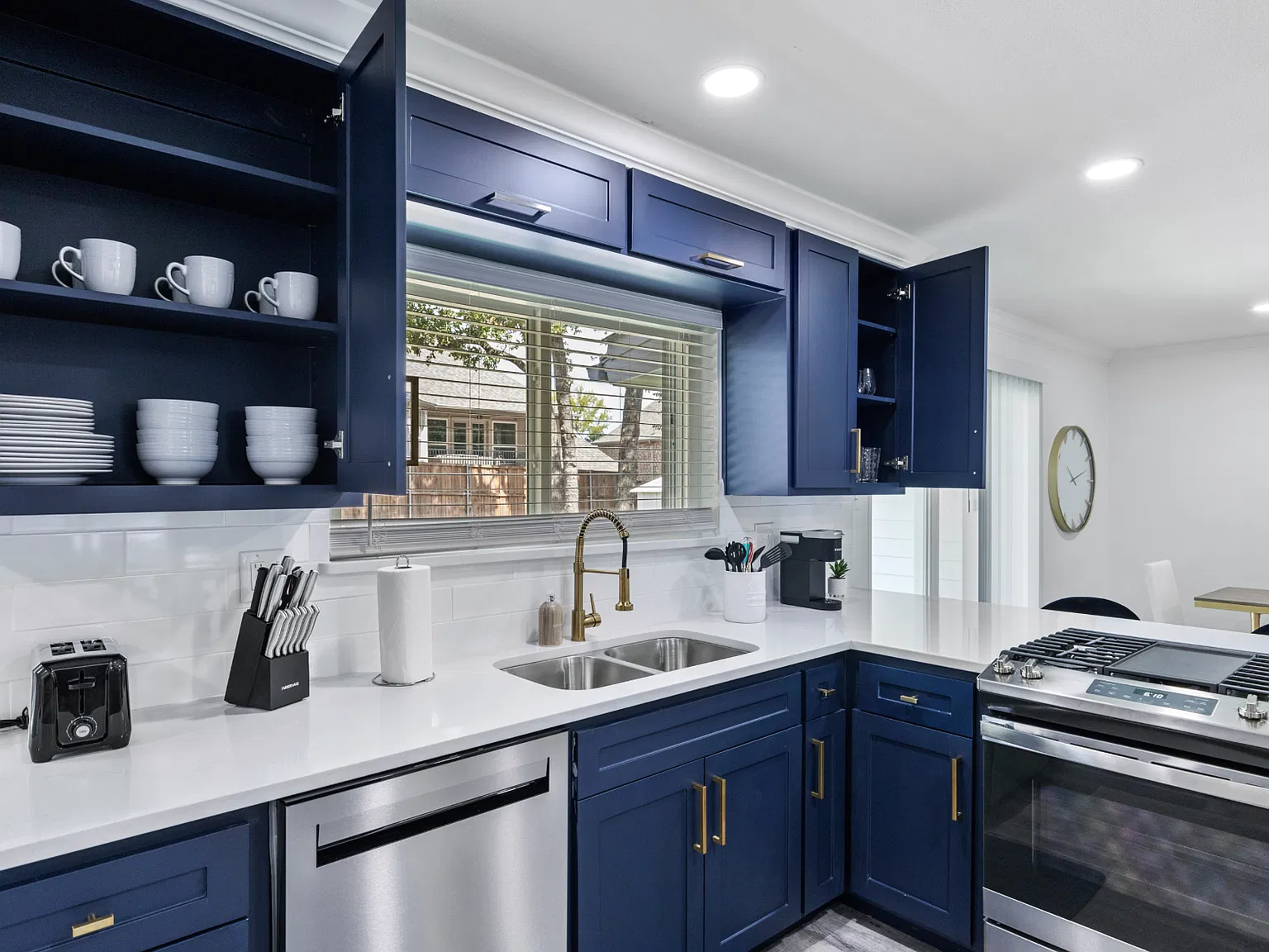 3 bed, 1791 sqft, $7,290 — Photo 4