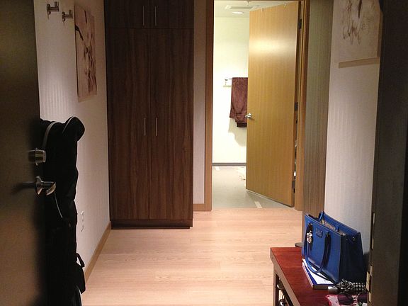 Entry way 