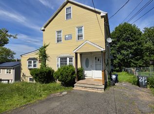 15 Robart St #1-A, West Haven, CT 06516