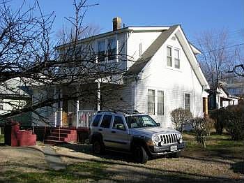 2nd image of 134 Maryland Park Dr