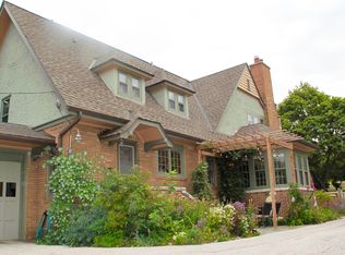 3459 N Summit Ave, Milwaukee, WI 53211