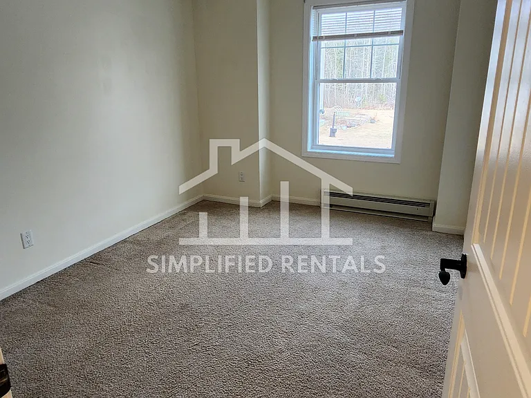 Townsend Ln Townhomes — Photo 18