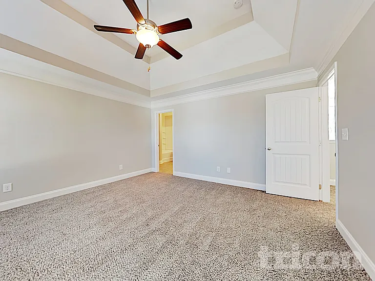 513 Sourwood Dr — Photo 8