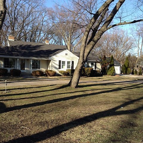1st image of 363 Elmhurst St