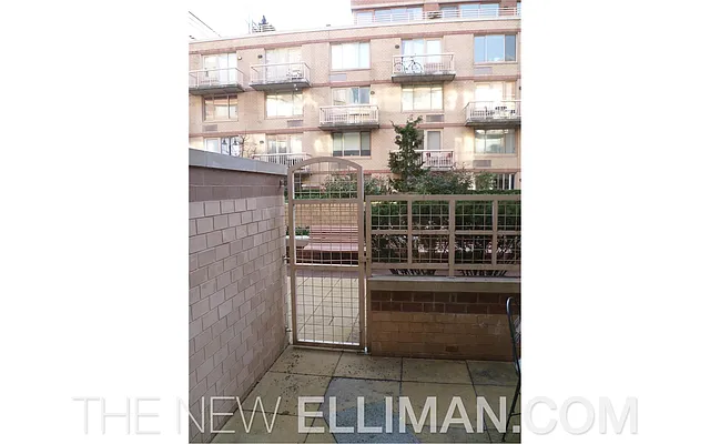 Rented by Douglas Elliman | media 16