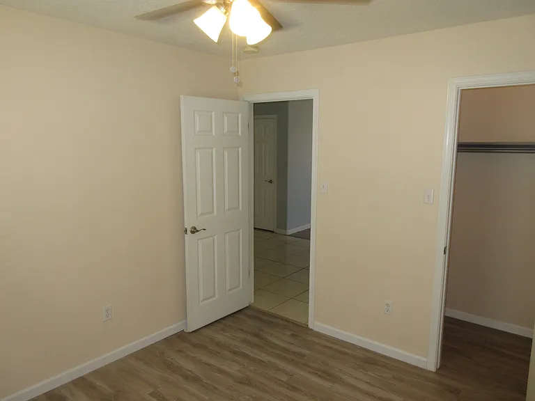 Guest Bedroom #1 or Home Office