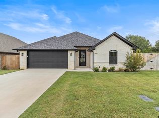 19243 Seneca Dr, Flint, TX 75762