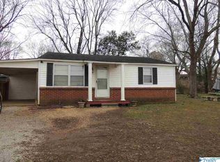 302 Spring St, Athens, AL 35611