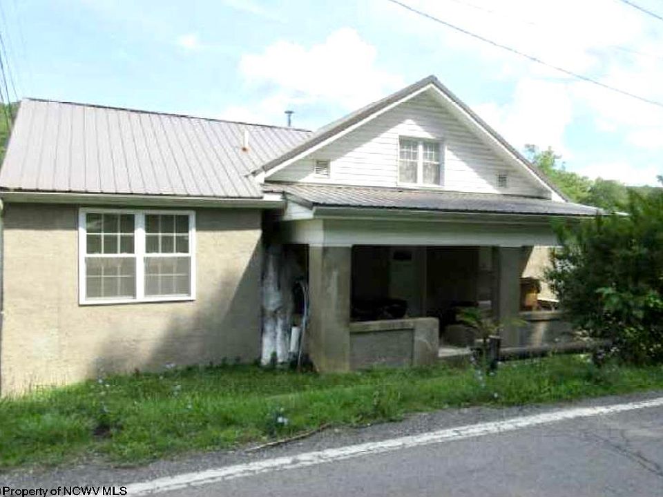1st image of 12 Liberty St
