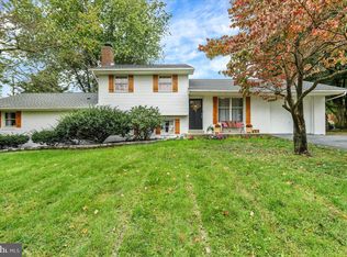 1 Bradford St, Palmyra, PA 17078