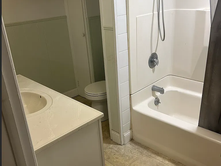 1567 Helderberg Ave #3 — Photo 10