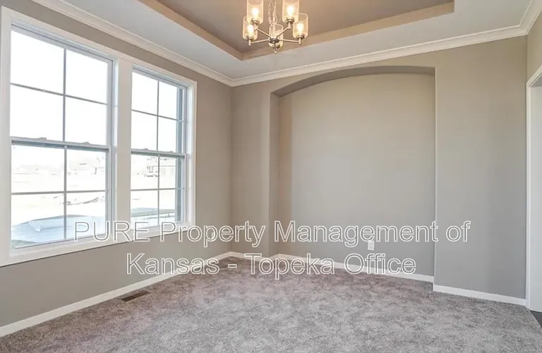 21705 W 46th Ter — Photo 20