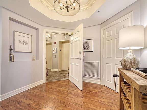4th image of 401 N POINT ROAD #303