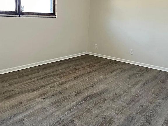 3rd image of 1141 S Buchanan St APT 7