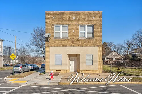 1501 S Wood Ave Photo 1
