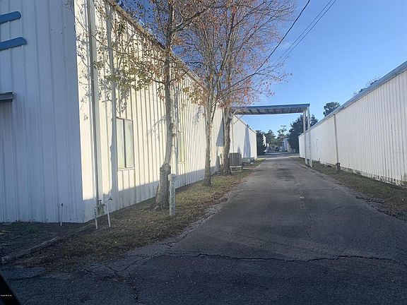 4th image of 5050 W Norvell Bryant Hwy