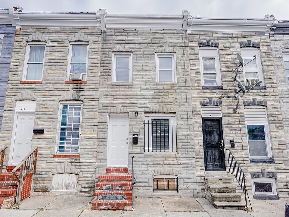 421 N Rose St