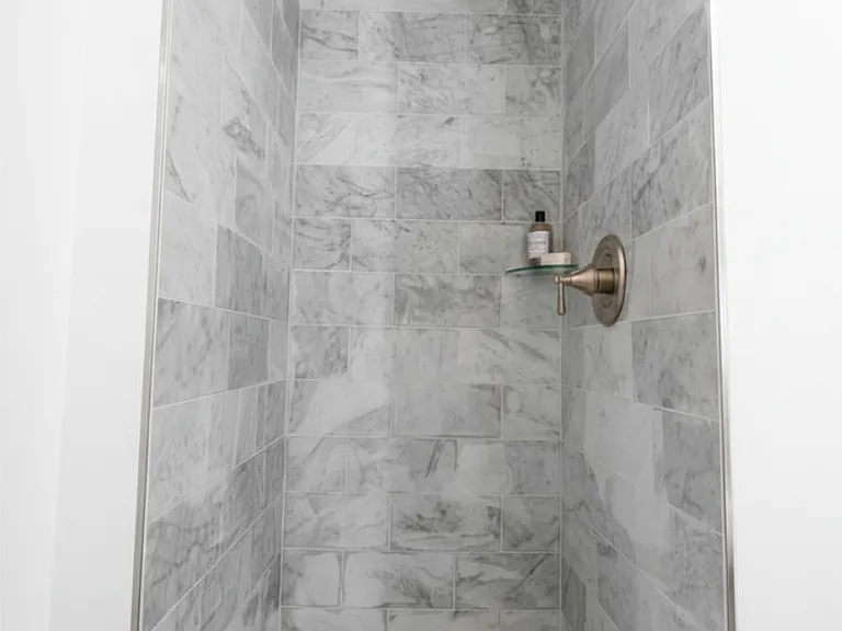 119 N Hamilton St #4 — Photo 1