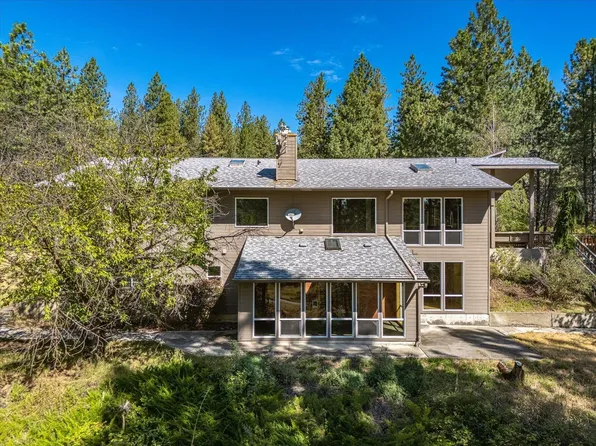 12601 E Midway Rd, Mead, WA 99021
