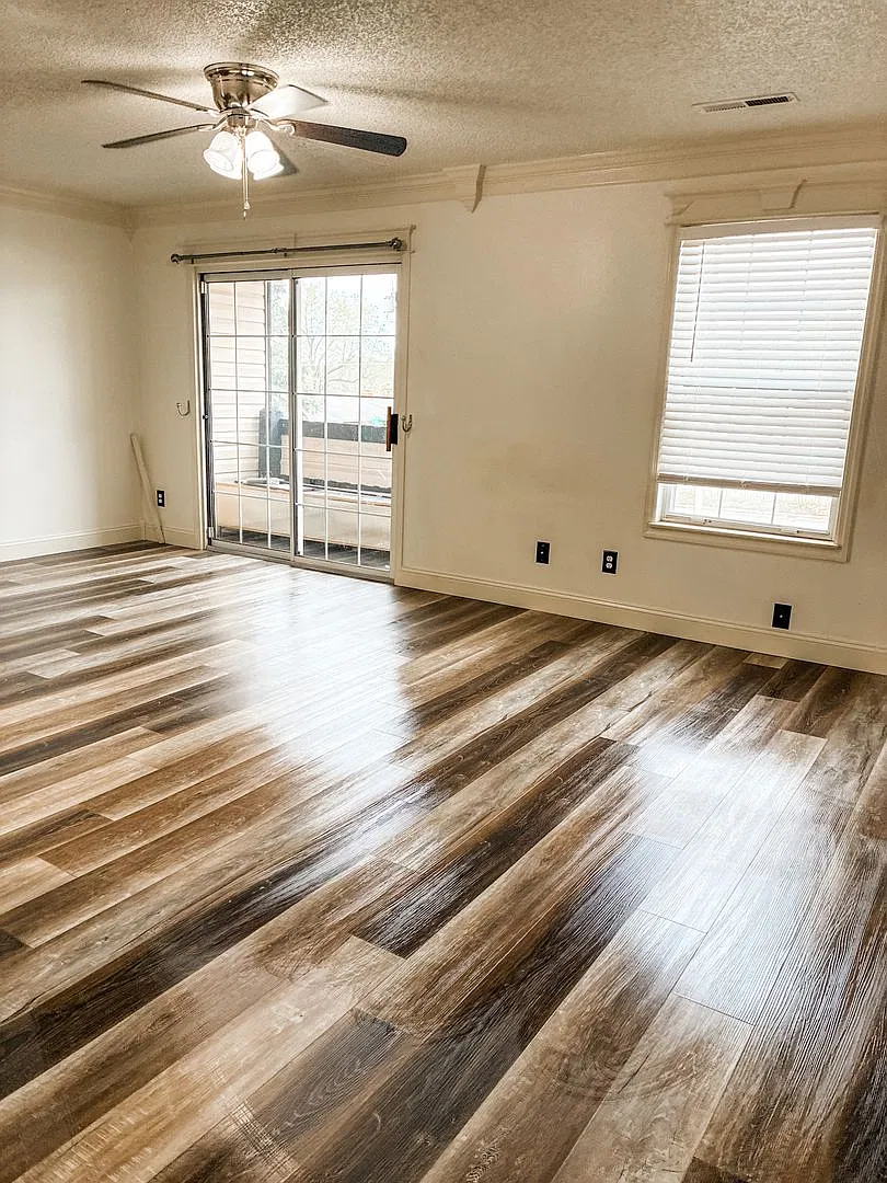 2409 Texas Avenue — Photo 4