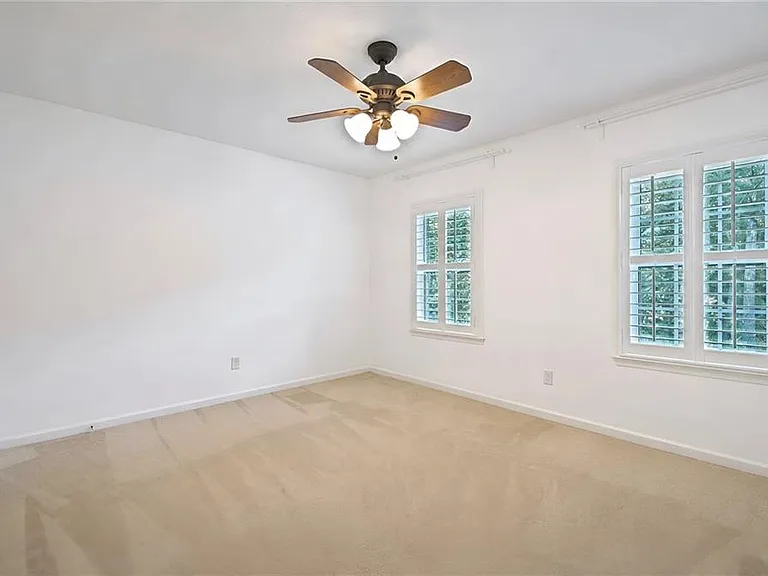 320 Derby Ridge Trce — Photo 48
