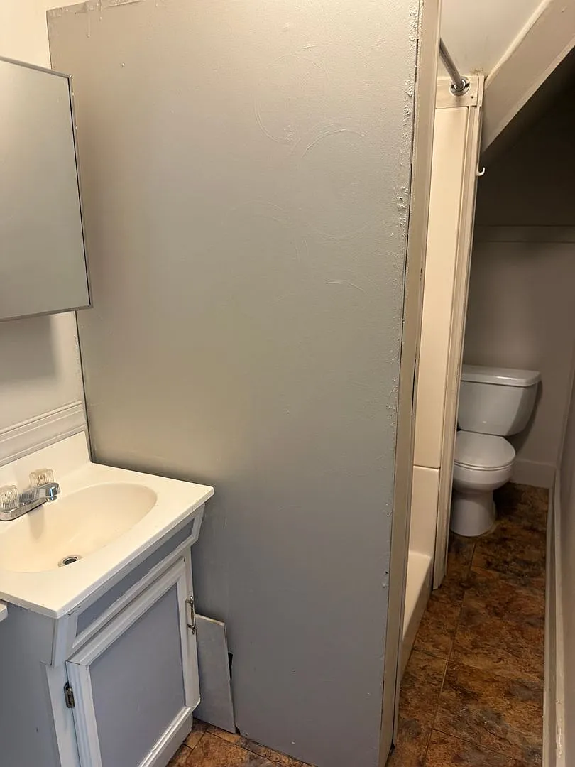 130 Moore Street Providence — Photo 2