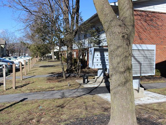5th image of 13 Orchard Hts