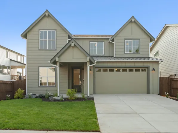 2177 SW 43rd St #16, Redmond, OR 97756