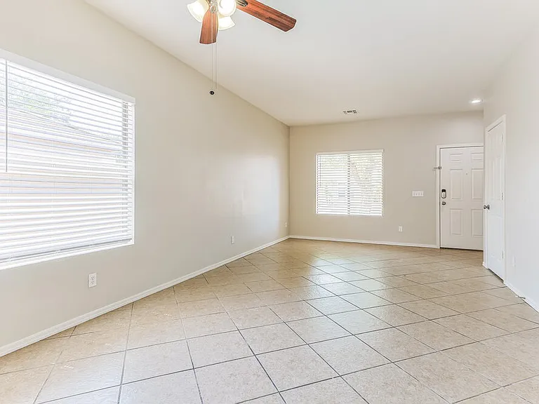 2903 E Pinto Valley Rd — Photo 4
