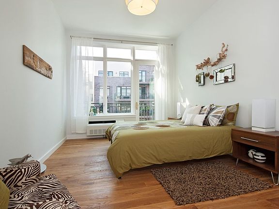4th image of 182 15th St APT 1C